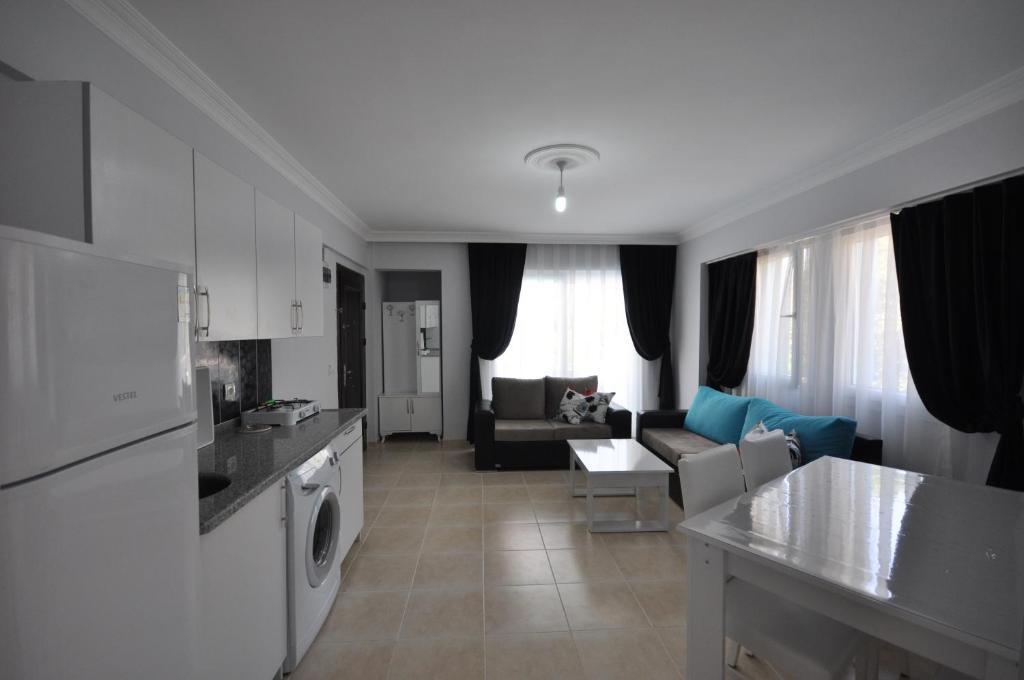 Manolya Apart Hotel Fethiye Buitenkant foto