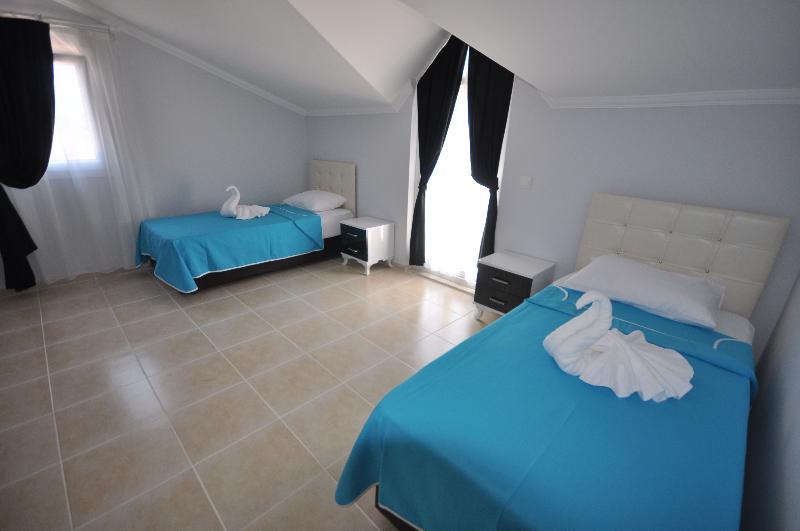 Manolya Apart Hotel Fethiye Buitenkant foto